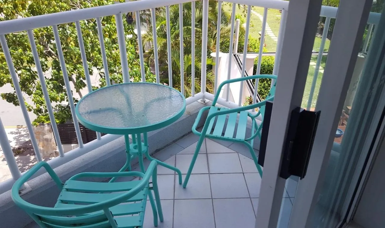 Emerald Surfers Paradise Shared Apartment Gold Coast