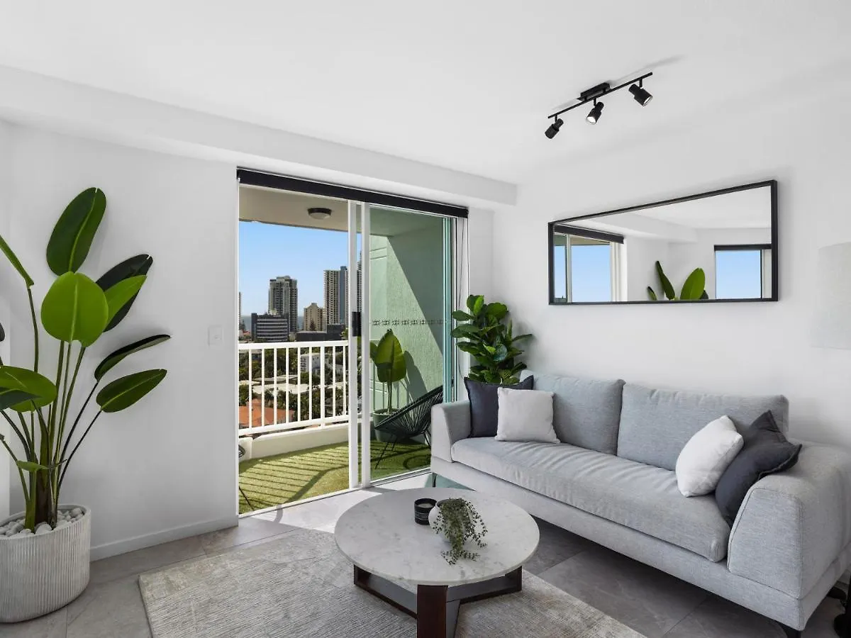 Emerald Surfers Paradise Shared Apartment Gold Coast