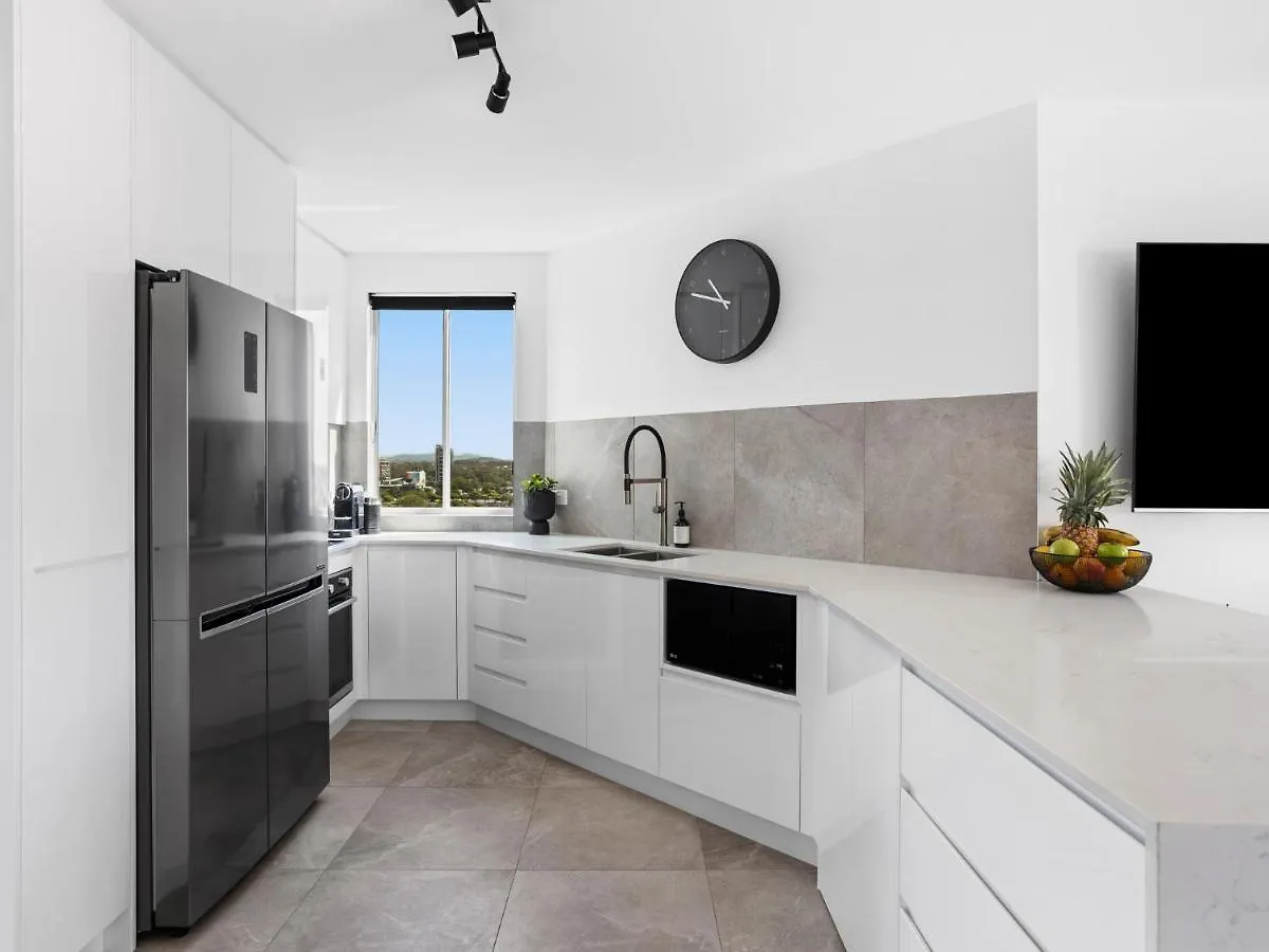Emerald Surfers Paradise Shared Apartment Gold Coast 0*,  Australia