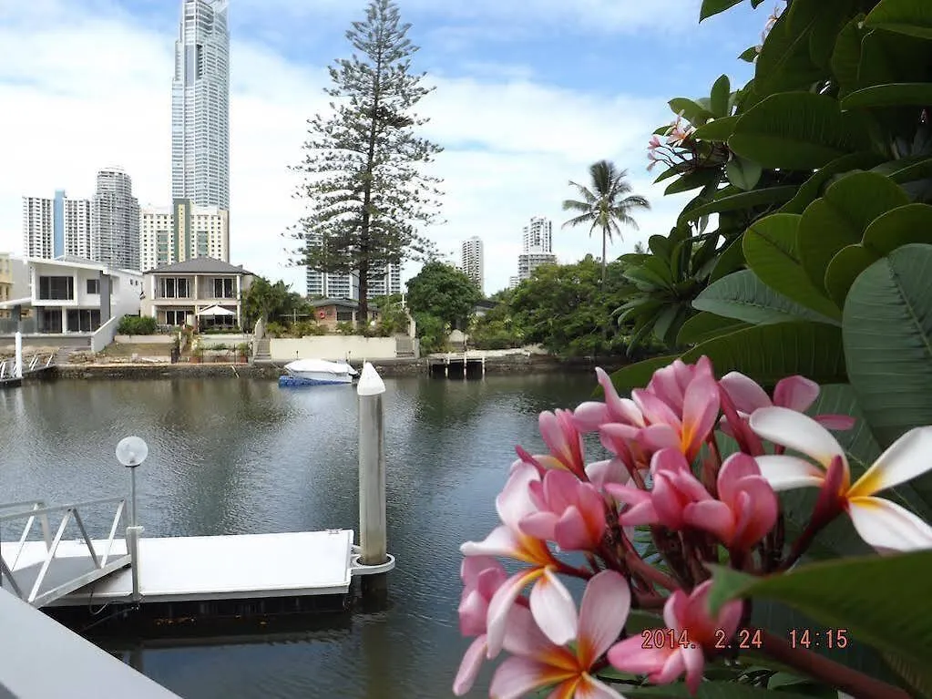 Emerald Surfers Paradise Shared Apartment Gold Coast 0*,